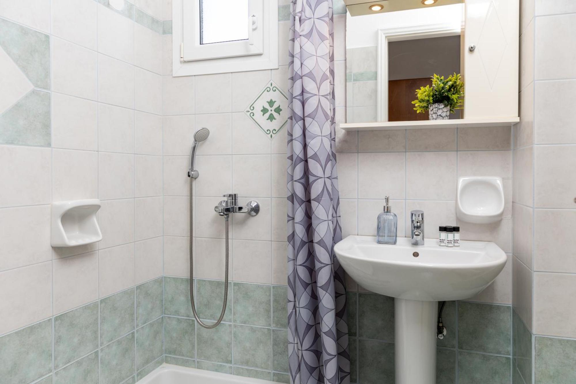 Naxos Edem Studios & Apartments Naxos City エクステリア 写真