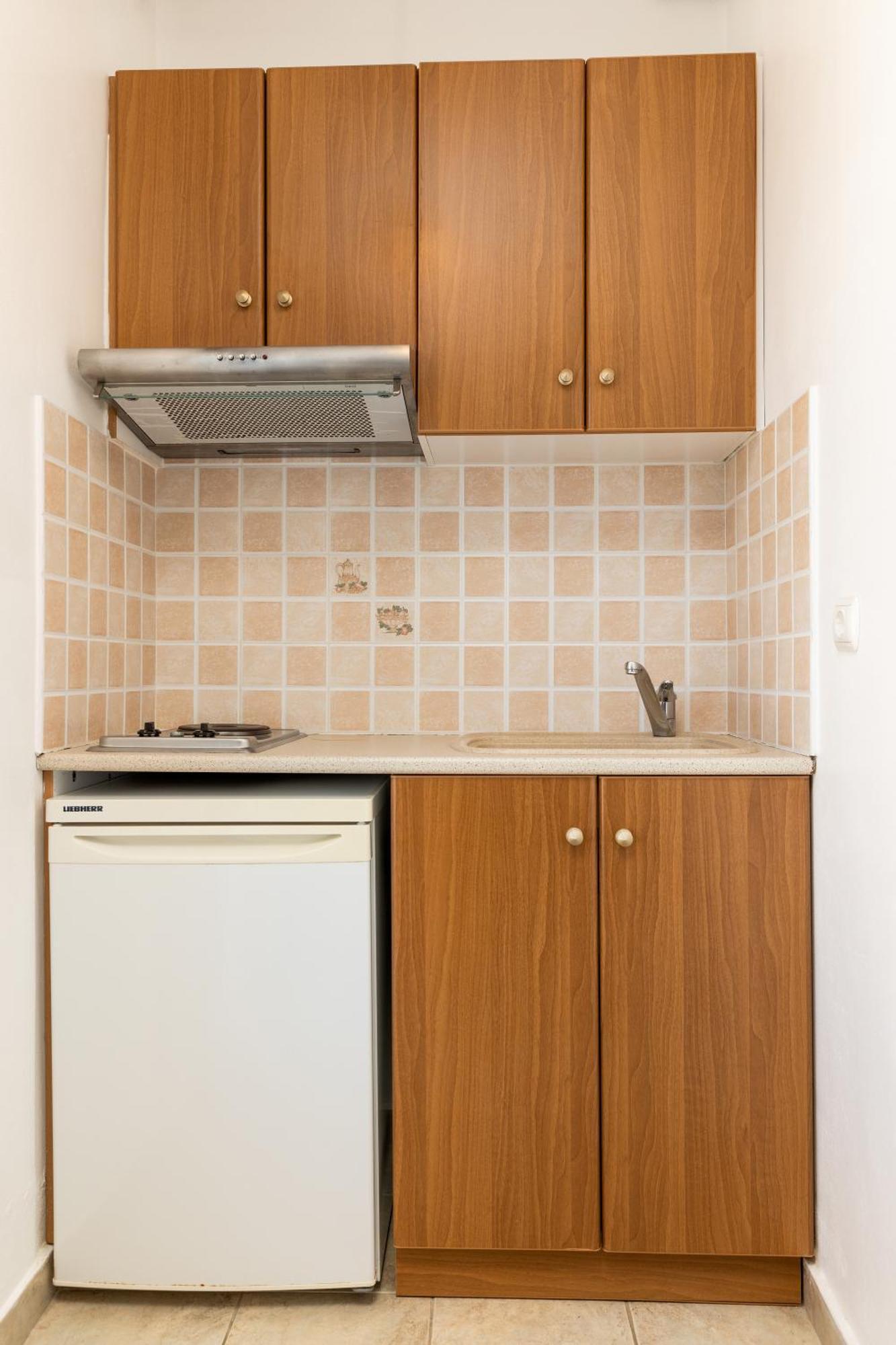 Naxos Edem Studios & Apartments Naxos City エクステリア 写真